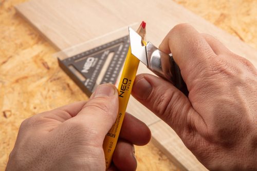 NEO TOOLS Ácsceruza üveghez, csempéhez piros, 240mm 13-802