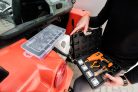 NEO TOOLS Műanyag forrasztó/hegesztő pisztoly készlet kapcsokkal 50W, 200 db kapocs 19-158