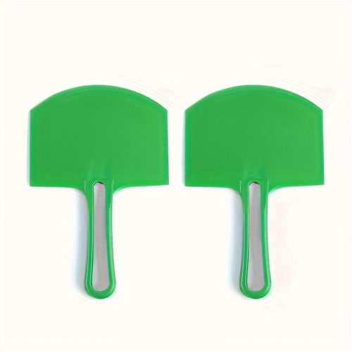 1 db műanyag, ívelt glettkés