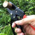 Professzionális racsnis üllős metszőolló
