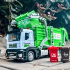 Realisztikus kukásautó játék szett szemeteskukával és oktató kártyákkal