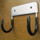 1db Vasalódeszka Akasztó