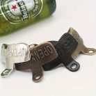1 db Vintage "Nyisd ki itt" öntöttvas falra szerelhető palacknyitó Egy Bronz